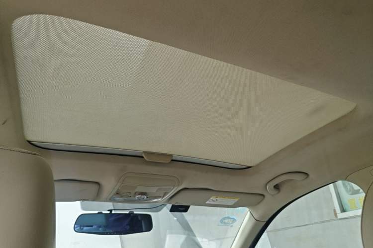 Used Skoda Octavia 2015 1.6L Automatic Yijun Edition Headliner