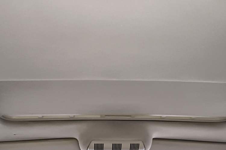 Used Skoda Octavia 2015 Classic Model 1.6L Automatic Yijie Version Headliner