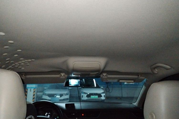 Used Skoda Octavia 2015 1.6L Automatic Yijie Edition Headliner
