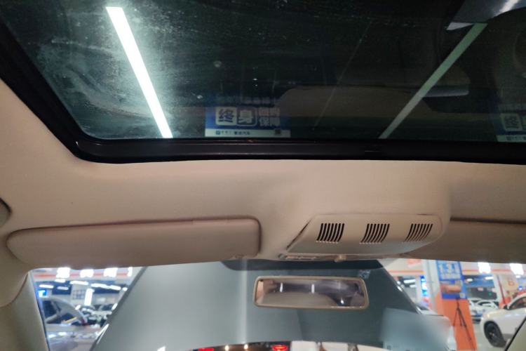 Used Skoda Octavia 2015 Classic Model 1.6L Automatic Elegance Edition Headliner
