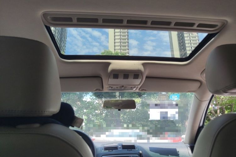 Used Skoda Octavia 2015 Classic Model 1.6L Automatic Yijie Version Headliner