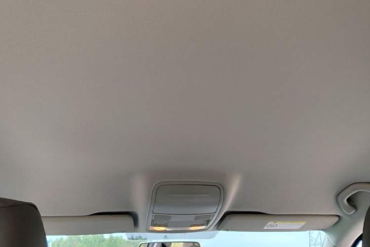 Used Skoda Octavia 2015 1.6L Automatic Yijie Edition Headliner