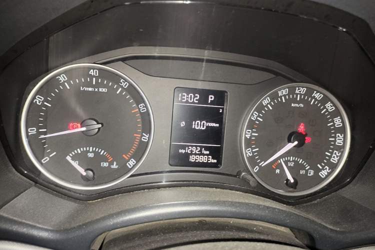 Used Skoda Octavia 2015 Classic Model 1.6L Automatic Yijie Version Instrument Cluster