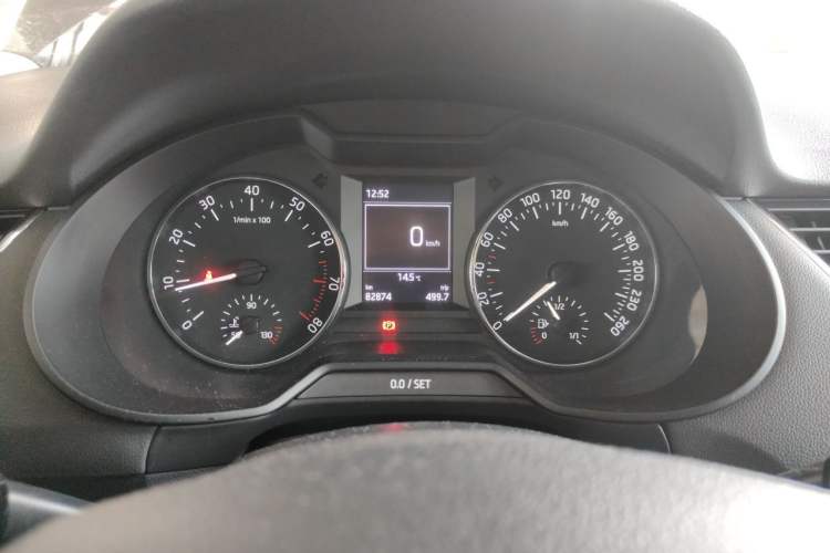 Used Skoda Octavia 2015 1.6L Manual Yijun Edition Instrument Cluster