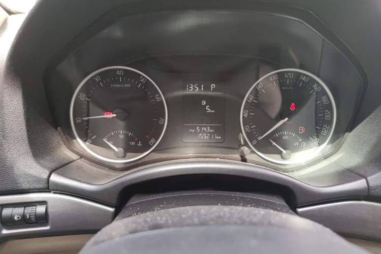 Used Skoda Octavia 2015 Classic Model 1.6L Automatic Yijie Version Instrument Cluster