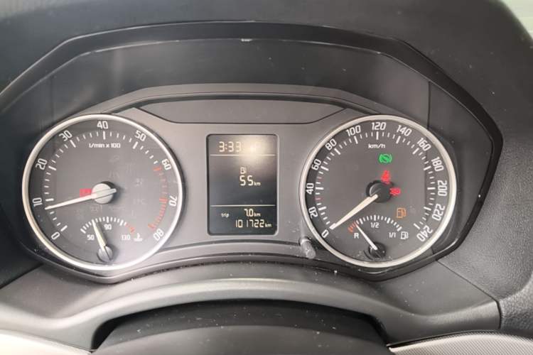 Used Skoda Octavia 2015 Classic Model 1.6L Automatic Yijie Version Instrument Cluster