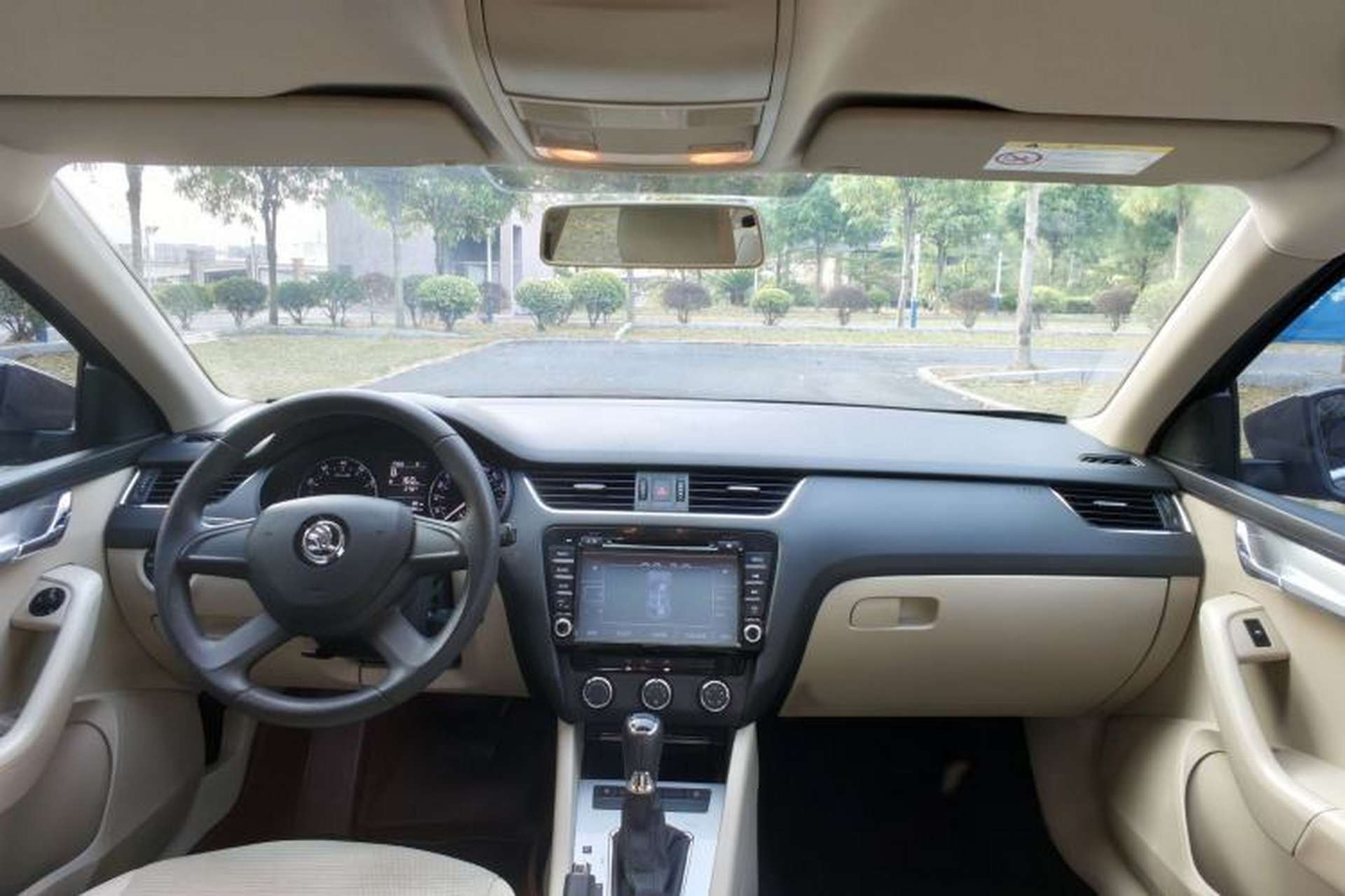 Used Skoda Octavia 2015 1.6L Automatic Yijie Edition Interior 1