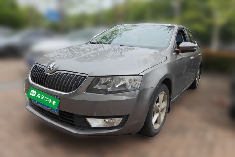 Used Skoda Octavia 2015 1.6L Automatic Yijie Edition Guazi used car, China used car export, Used car for sale, Used  cars, Cheapest cars for sale