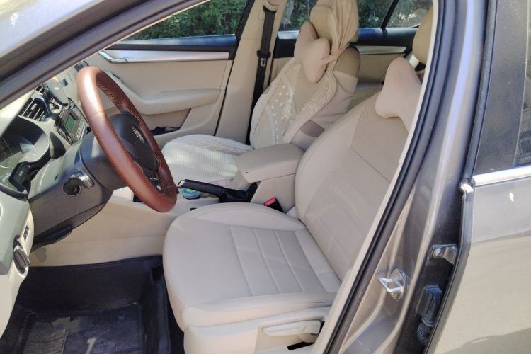 Used Skoda Octavia 2015 1.6L Automatic Yijie Edition Left Front Seat