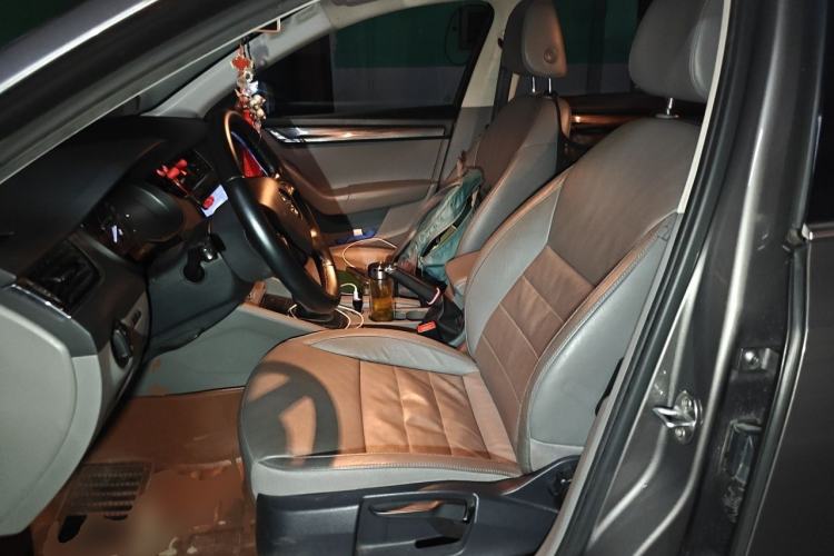 Used Skoda Octavia 2015 1.6L Automatic Yijun Edition Left Front Seat