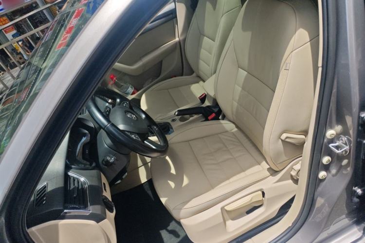 Used Skoda Octavia 2015 1.4TSI DSG Yijun Edition Left Front Seat