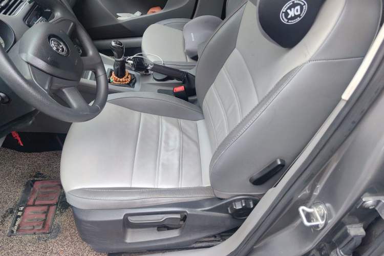 Used Skoda Octavia 2015 1.6L Manual Yijie Edition Left Front Seat