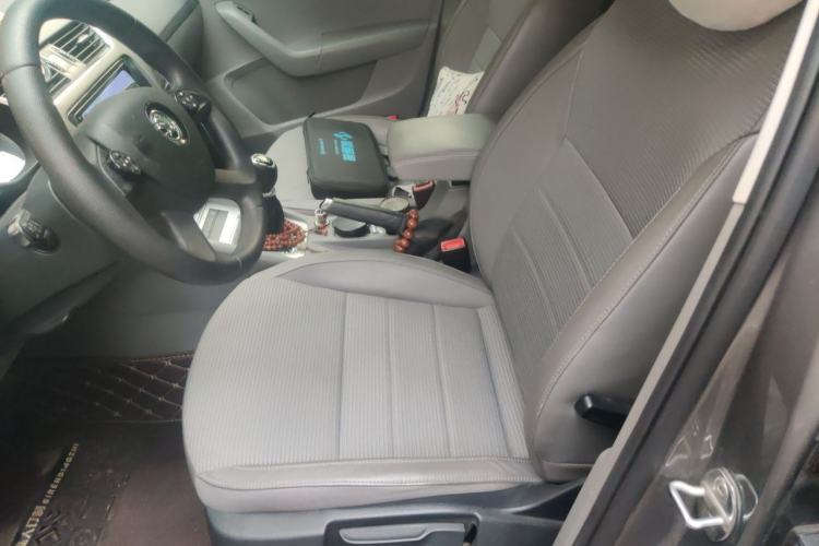 Used Skoda Octavia 2015 1.6L Manual Yijie Edition Left Front Seat