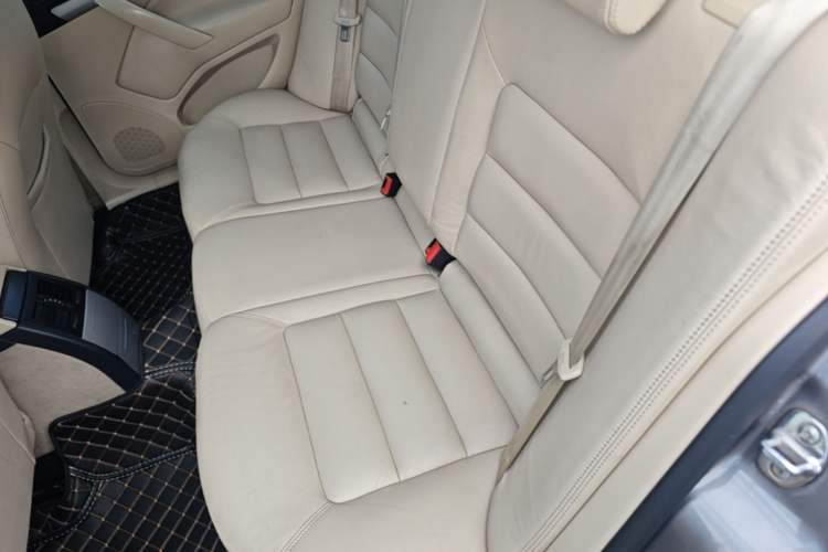 Used Skoda Octavia 2015 Classic Model 1.6L Automatic Yijie Version Left Rear Seat