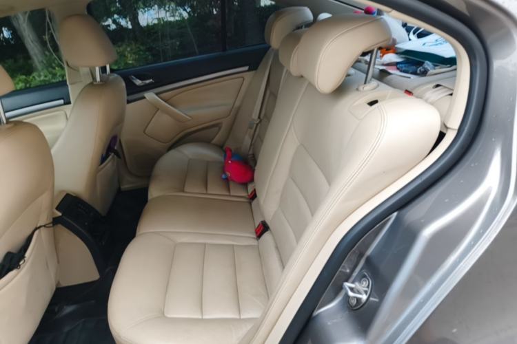 Used Skoda Octavia 2015 Classic Model 1.6L Automatic Yijie Version Left Rear Seat