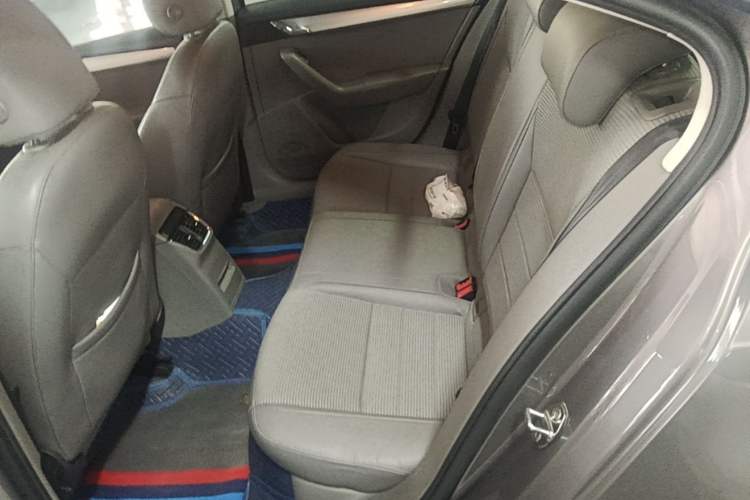 Used Skoda Octavia 2015 1.6L Manual Yijie Edition Left Rear Seat