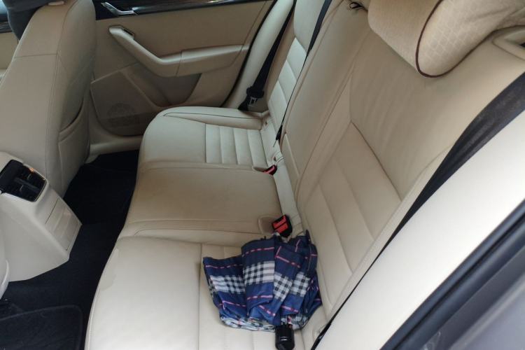 Used Skoda Octavia 2015 1.4TSI DSG Yijun Edition Left Rear Seat