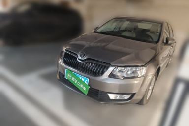 Used Skoda Octavia 2015 1.6L Manual Eado Edition