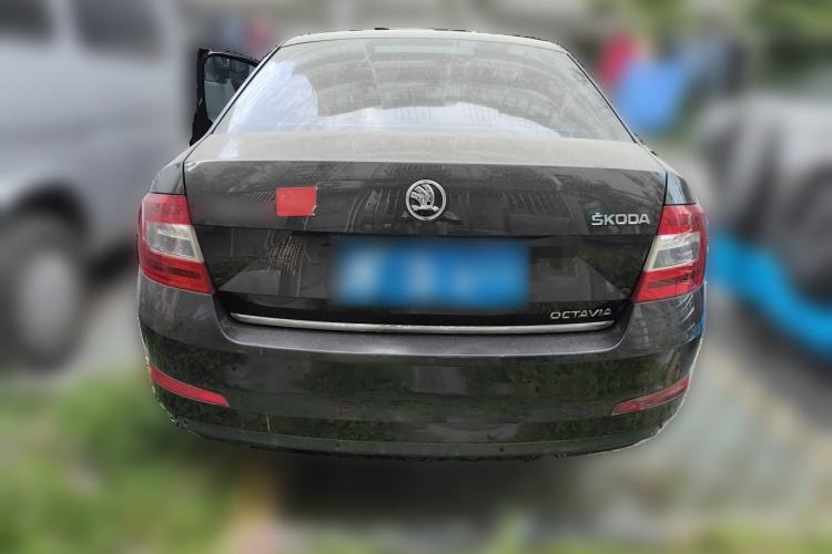 Used Skoda Octavia 2015 1.6L Automatic Yijun Edition Rear