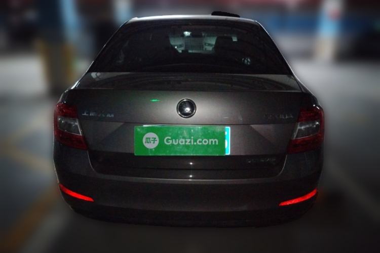 Used Skoda Octavia 2015 1.6L Automatic Yijie Edition Rear