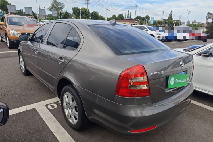 Used Skoda Octavia 2015 Classic Model 1.6L Automatic Yijie Version Rear Left 45 Deg