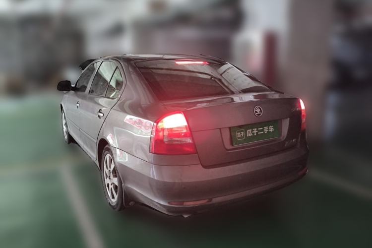 Used Skoda Octavia 2015 Classic Model 1.6L Manual Yijie Edition Rear Left 45 Deg
