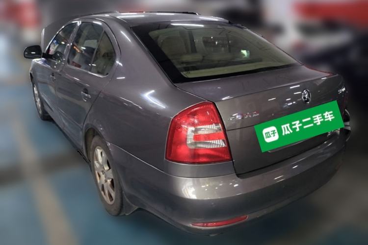 Used Skoda Octavia 2015 Classic Model 1.6L Automatic Yijie Version Rear Left 45 Deg