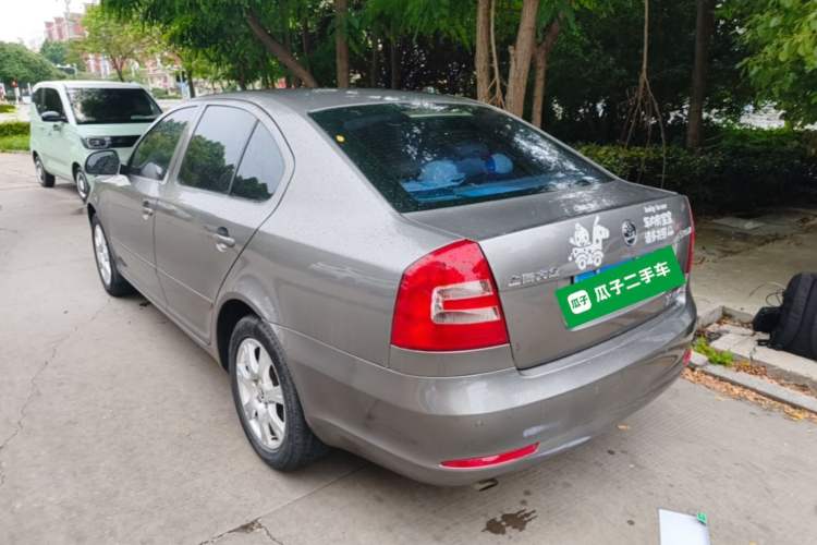 Used Skoda Octavia 2015 Classic Model 1.6L Automatic Yijie Version Rear Left 45 Deg