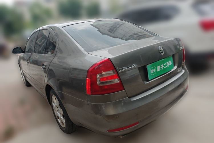 Used Skoda Octavia 2015 Classic Model 1.6L Automatic Yijie Version Rear Left 45 Deg