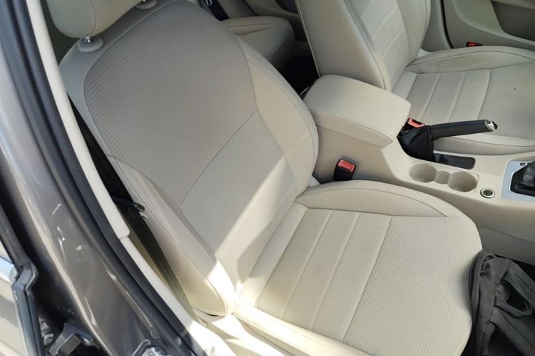 Used Skoda Octavia 2015 1.6L Automatic Yijie Edition Right Front Seat