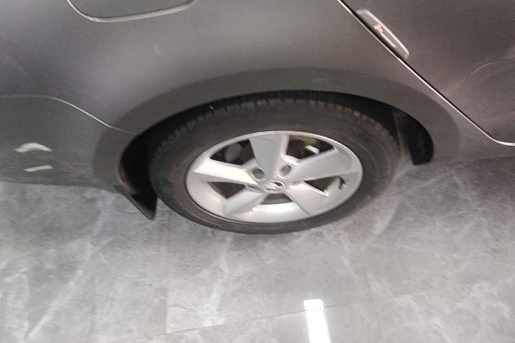 Used Skoda Octavia 2015 1.6L Manual Yijie Edition Right Rear Wheel Hub