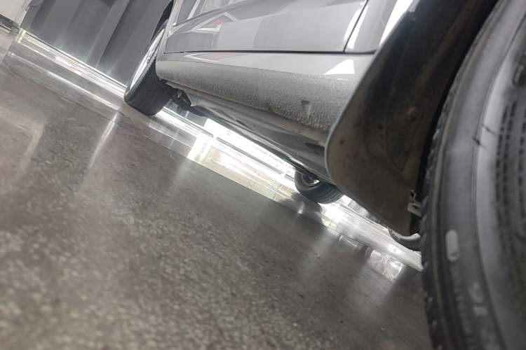 Used Skoda Octavia 2015 1.4TSI DSG Yijun Edition Right Side Sill