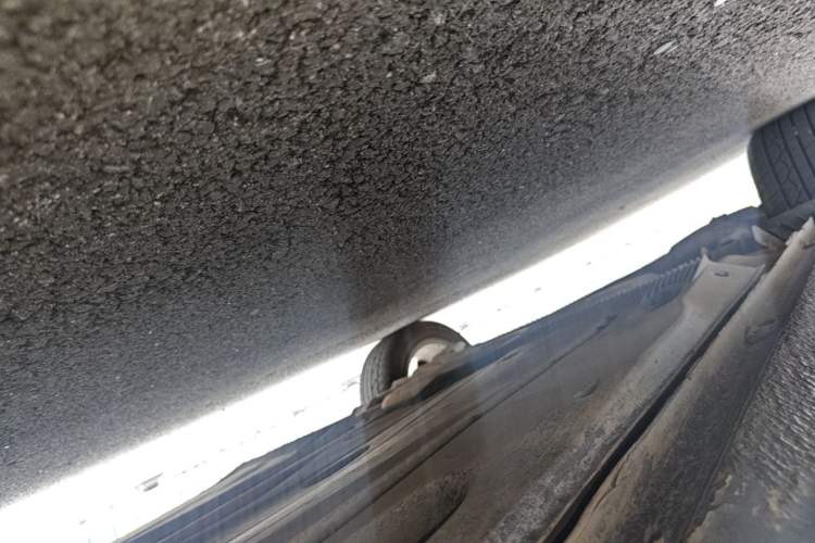 Used Skoda Octavia 2015 1.6L Automatic Yijun Edition Right Side Sill