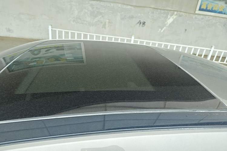 Used Skoda Octavia 2015 1.6L Automatic Yijun Edition Roof