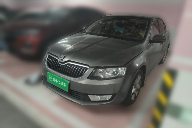 Used Skoda Octavia 2015 1.6L Automatic Yijie Edition Guazi used car, China used car export, Used car for sale, Used  cars, Cheapest cars for sale