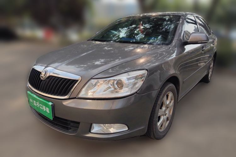 Used Skoda Octavia 2015 Classic Model 1.6L Manual Yijie Edition Guazi used car, China used car export, Used car for sale, Used  cars, Cheapest cars for sale
