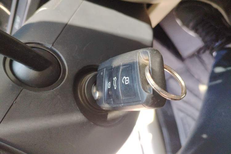 Used Skoda Octavia 2015 1.6L Automatic Yijie Edition Vehicle Key