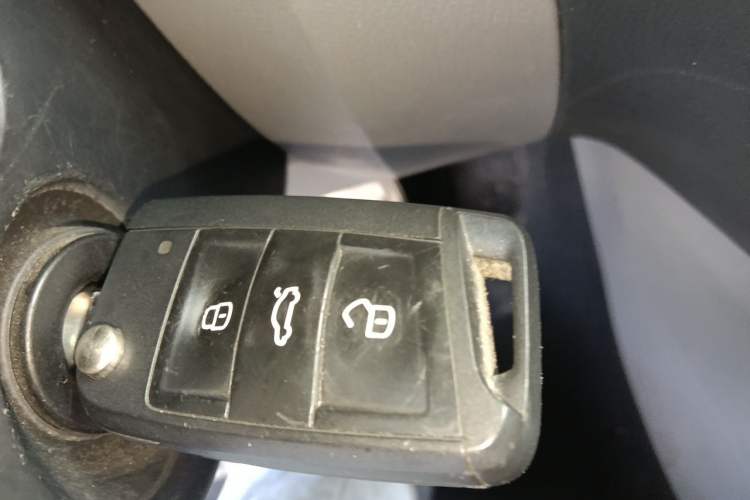 Used Skoda Octavia 2015 1.6L Automatic Yijie Edition Vehicle Key