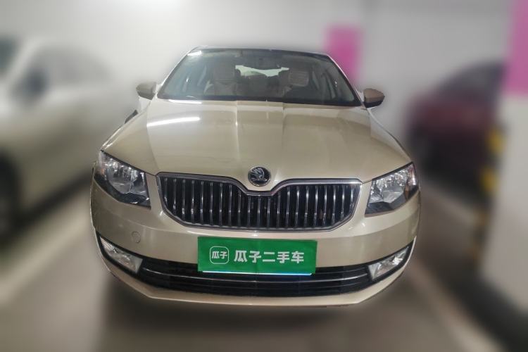 Used Skoda Octavia 2015 1.6L Automatic Yijun Edition Front