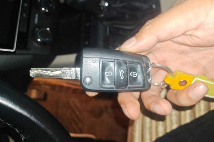 Used Skoda Octavia 2015 1.6L Automatic Yijun Edition Vehicle Key