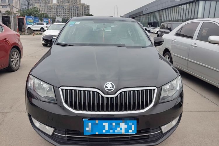 Used Skoda Octavia 2015 1.6L Automatic Yijun Edition Front