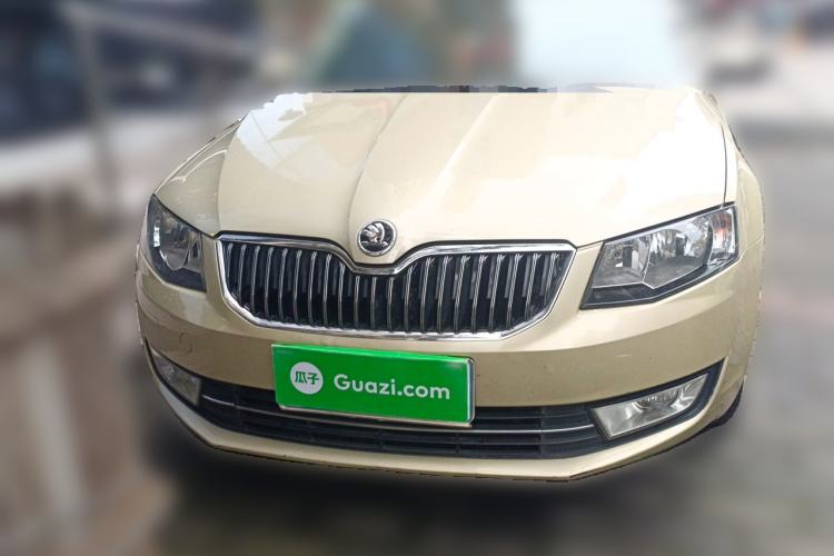 Used Skoda Octavia 2015 1.6L Automatic Yijie Edition Front