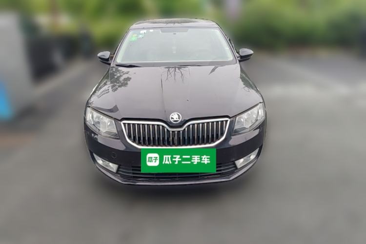 Used Skoda Octavia 2015 1.6L Manual Yijie Edition Front