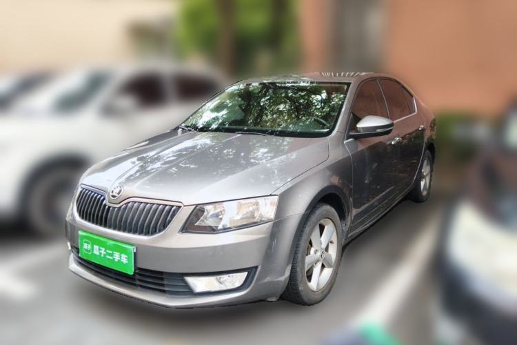 Used Skoda Octavia 2015 1.6L Automatic Yijie Edition Guazi used car, China used car export, Used car for sale, Used  cars, Cheapest cars for sale