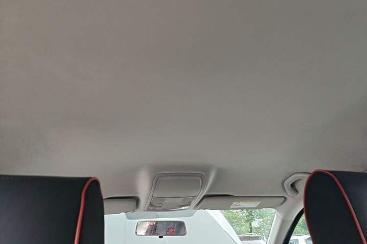 Used Skoda Octavia 2015 1.6L Manual Eado Edition Headliner