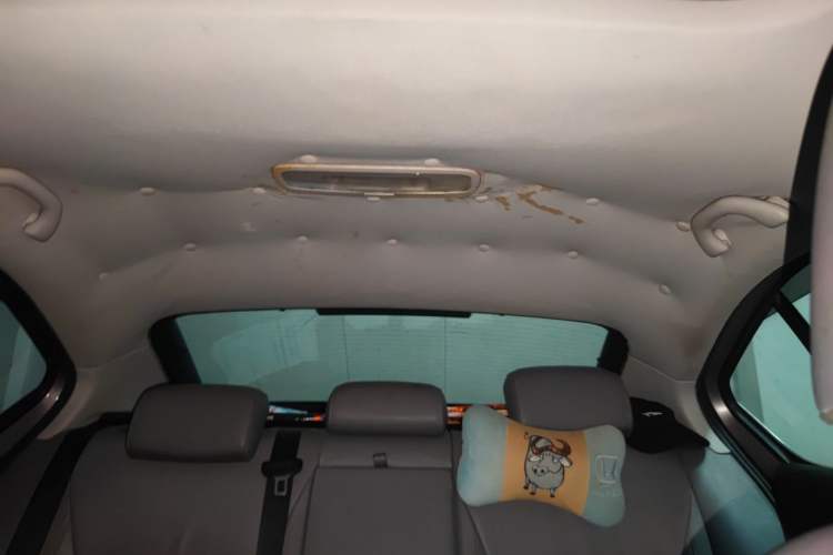 Used Skoda Octavia 2015 1.6L Manual Yijun Edition Headliner