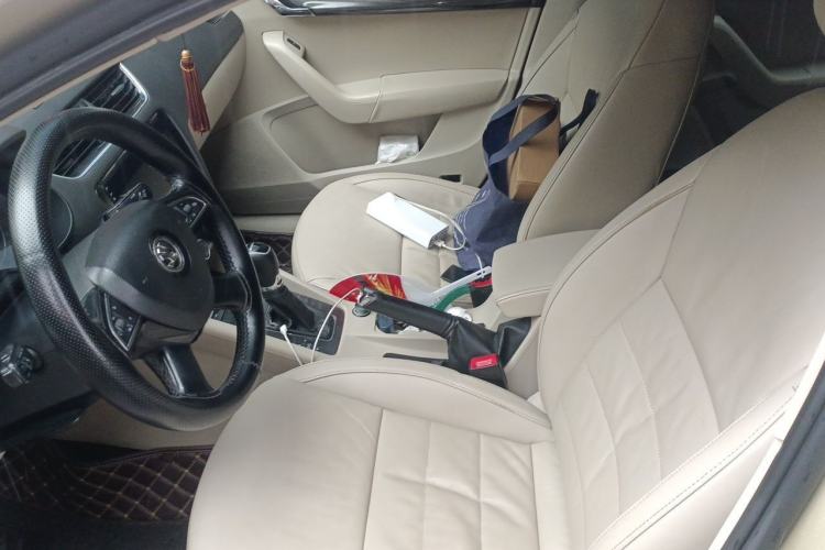 Used Skoda Octavia 2015 1.6L Automatic Yijie Edition Left Front Seat