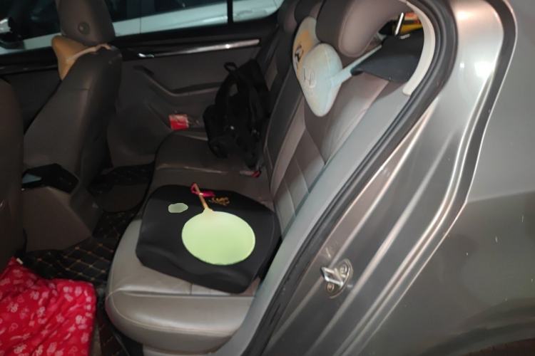 Used Skoda Octavia 2015 1.6L Manual Yijun Edition Left Rear Seat