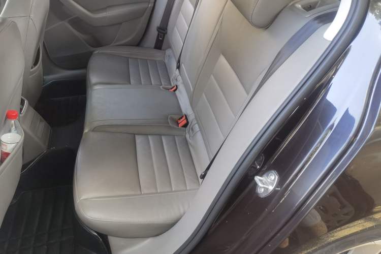Used Skoda Octavia 2015 1.4TSI DSG Yijun Edition Left Rear Seat