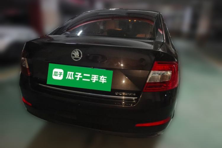 Used Skoda Octavia 2015 1.6L Automatic Yijun Edition Rear